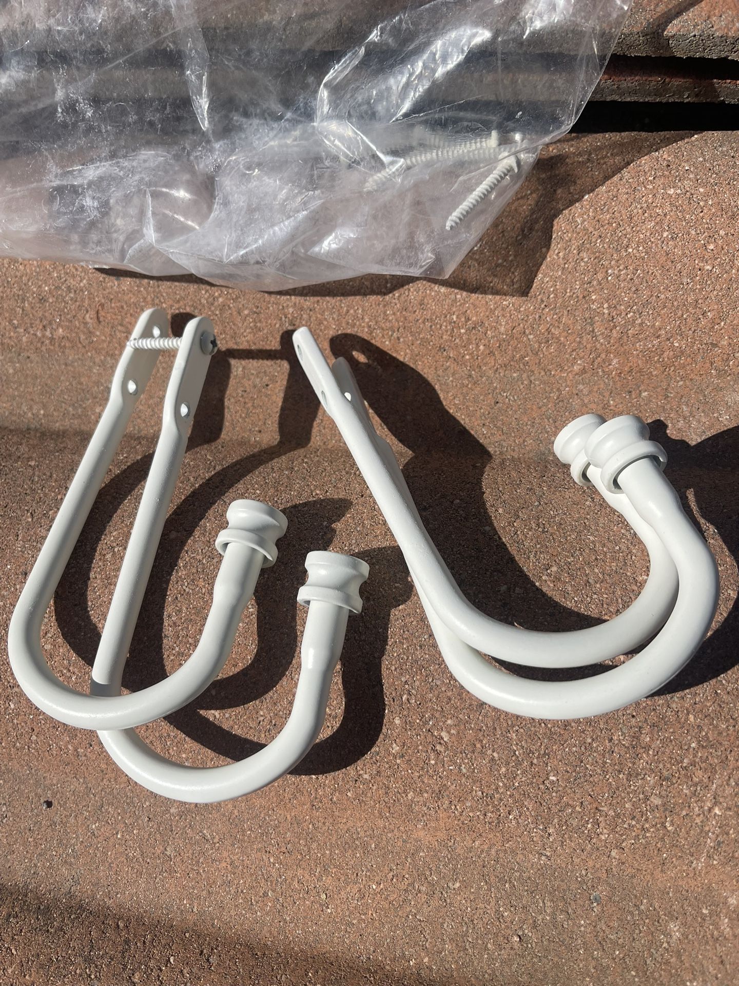 Set heavy duty hooks