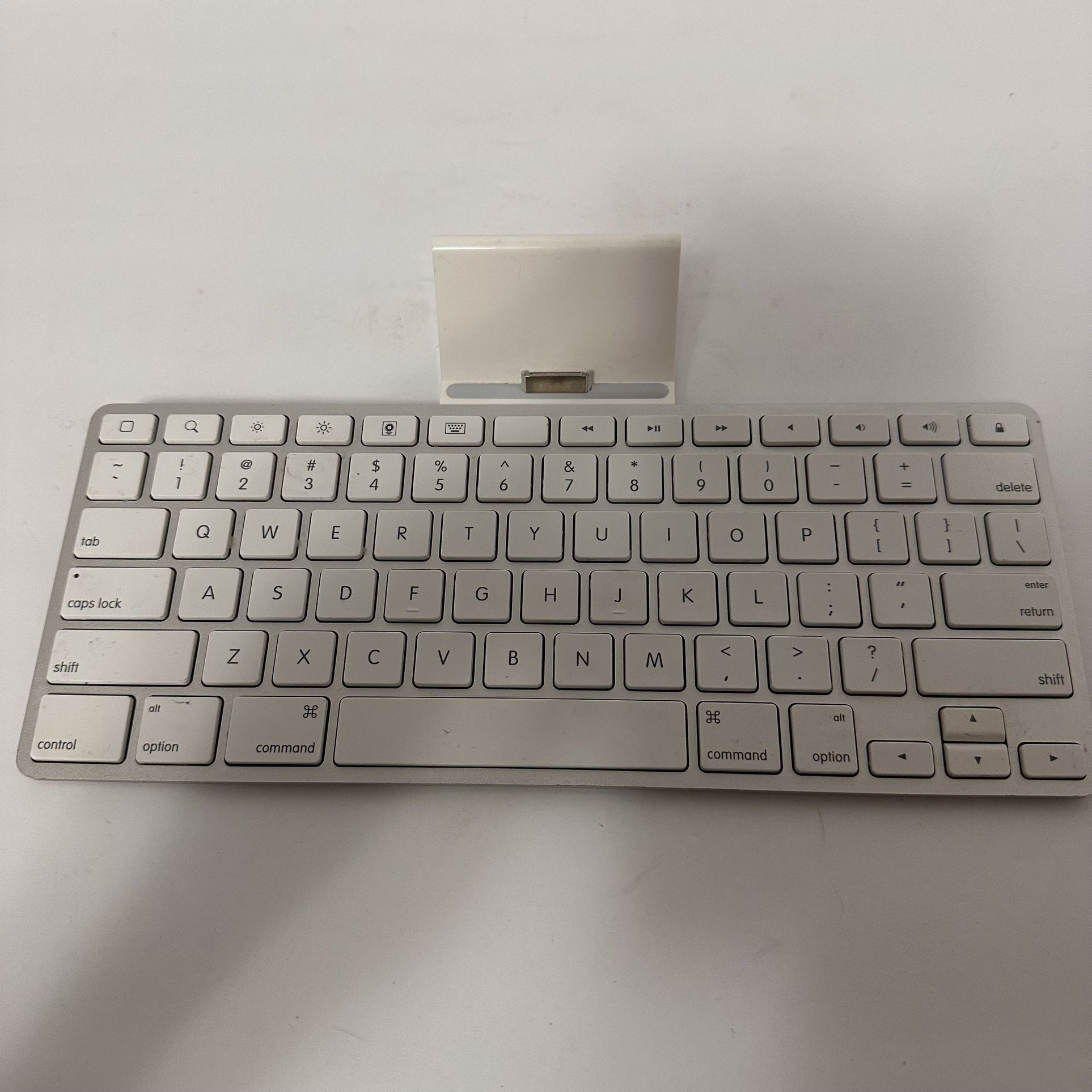 Apple iPad keyboard