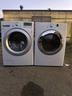LG washer and dryer laundry