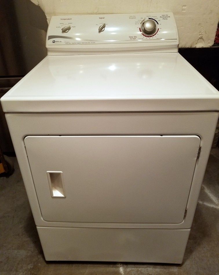 Maytag Ensignia Gas Dryer, Heavy Duty, Super Size Capacity, 10 Cycles, Quiet Series 200, Works Great!
