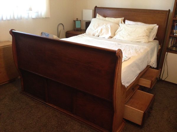 Queen Bed Blackhawk Sleigh Storage Frame 1 Nightstand For Sale In Escondido Ca Offerup