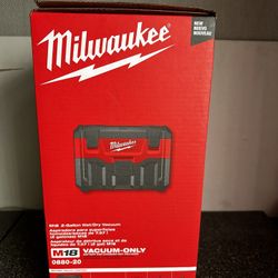 Milwaukee M18 Cordless Wet/Dry Vacuum