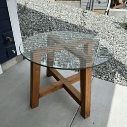 Dining Table (price reduced)