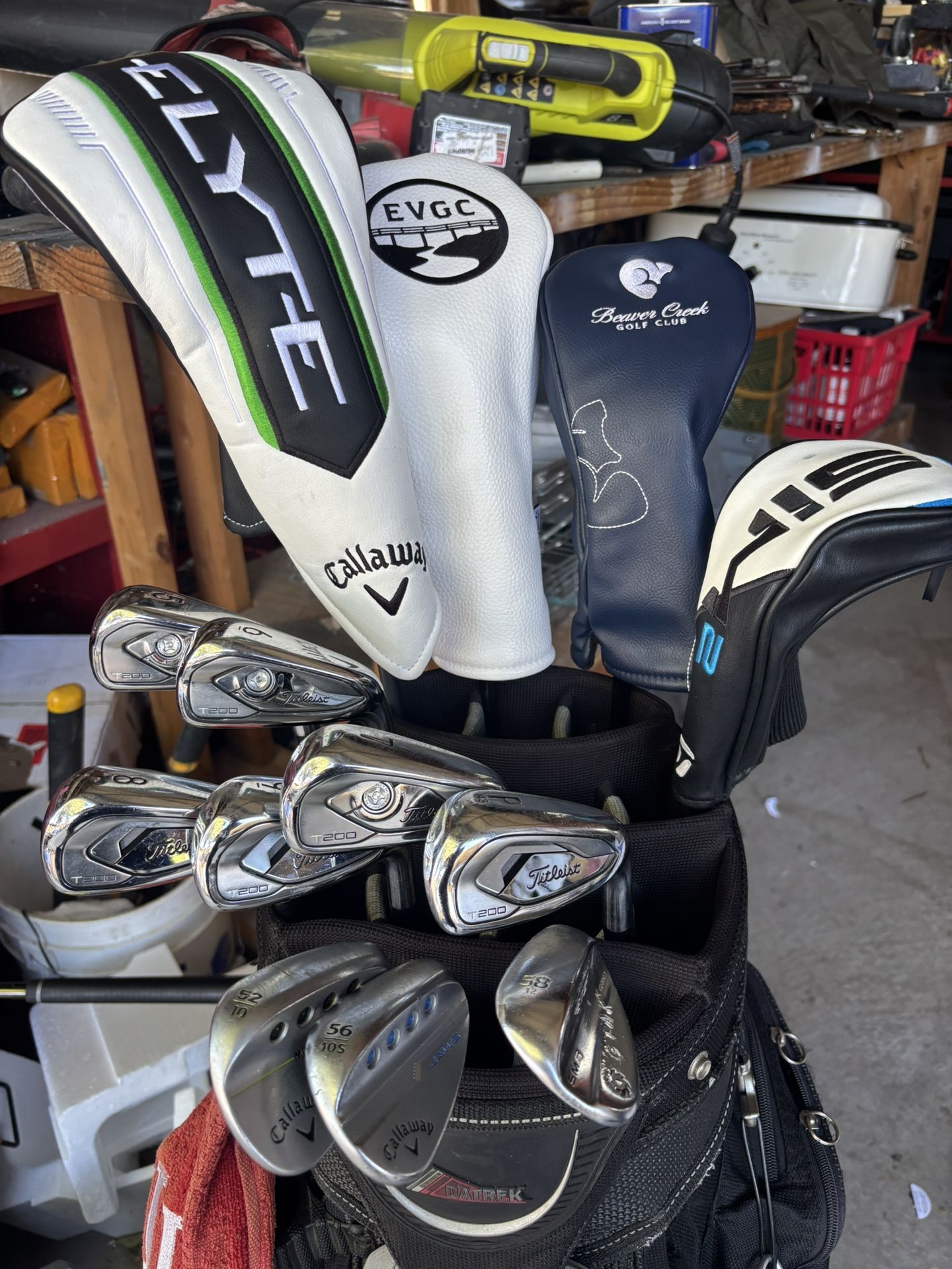 Callaway … Titleist… TM… Callaway
