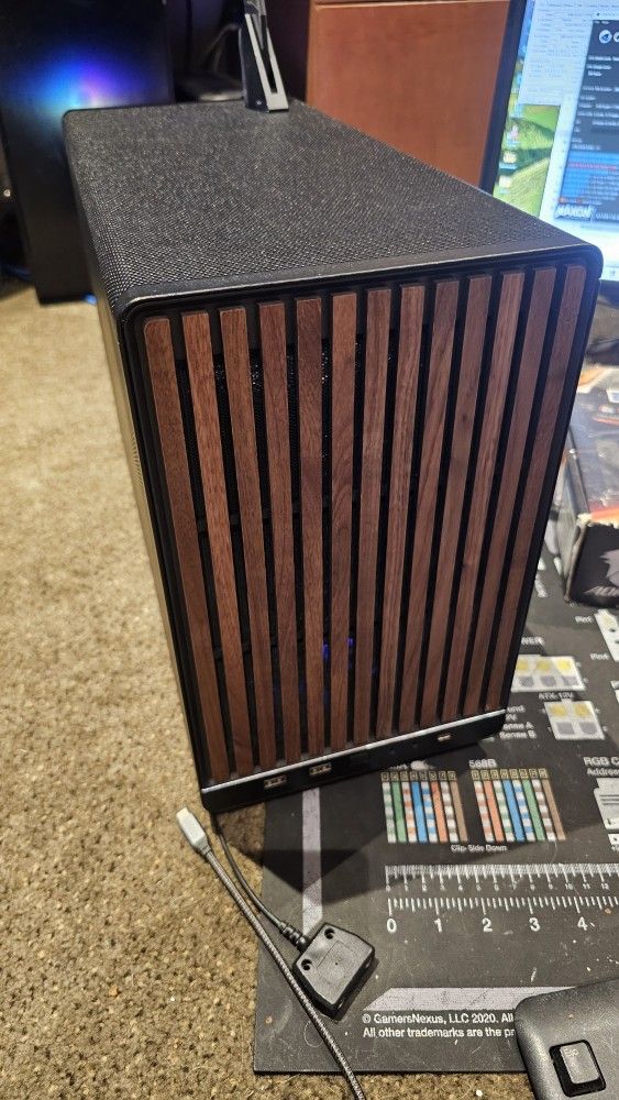 *NEW* AMD Ryzen 7 7700X 8-Core Compact Gaming PC w/ RTX 5070 + 1TB Gen4x4 NVMe M.2 SSD + 32GB DDR5 RAM