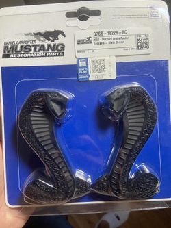 Mustang cobra badges 