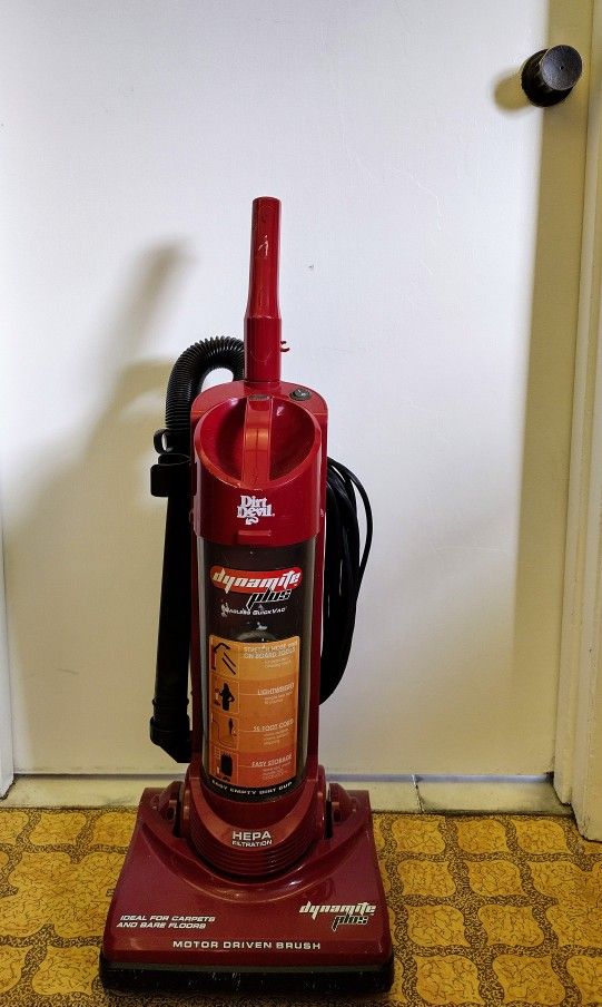 Dirt Devil Bagless Vacuum
