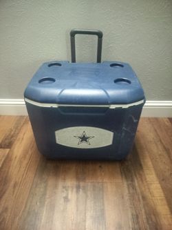 65 quart Dallas cowboys cooler