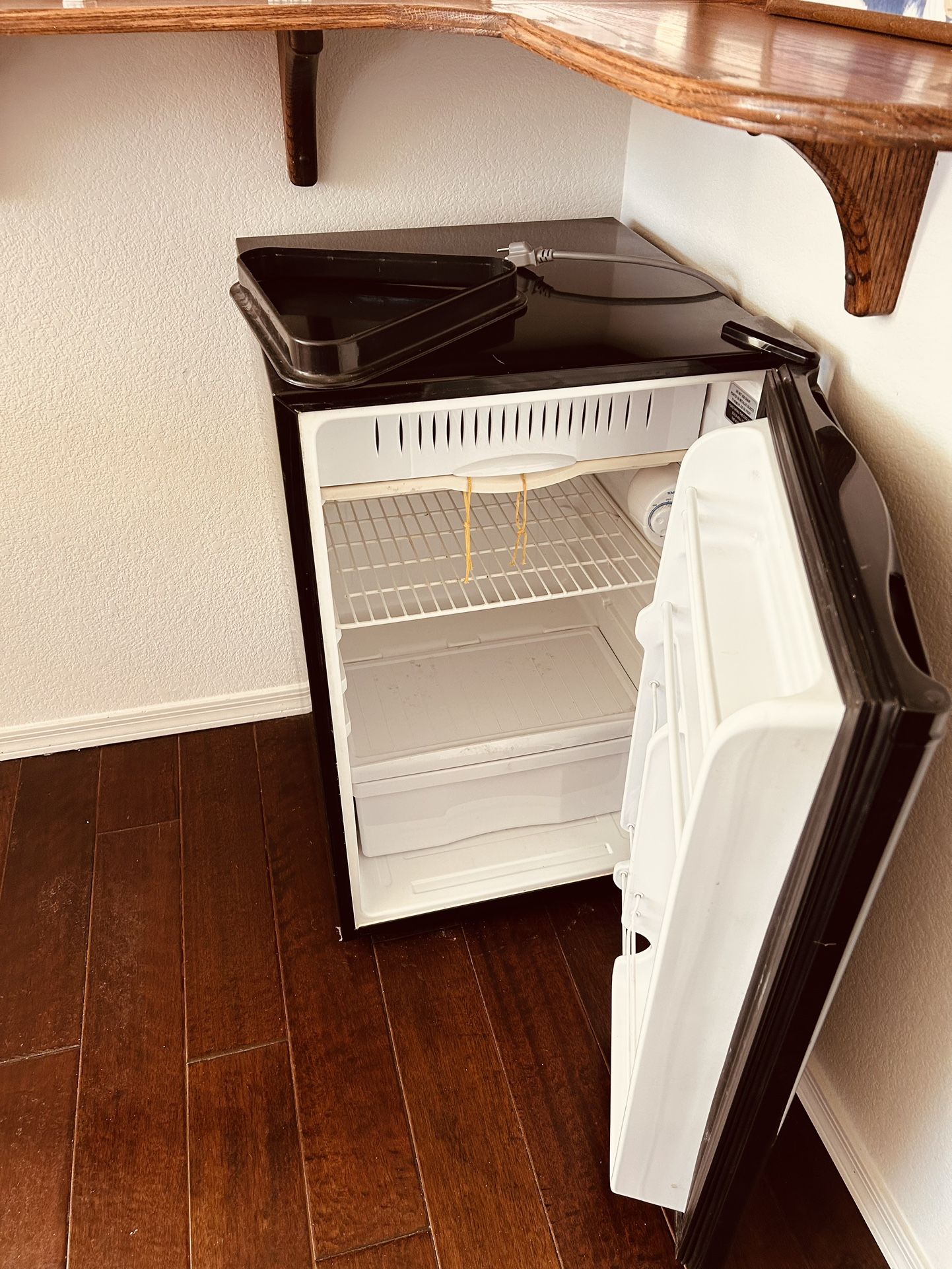 Mini Black Fridge