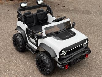 Ride on kids 24v truck. 2 seater