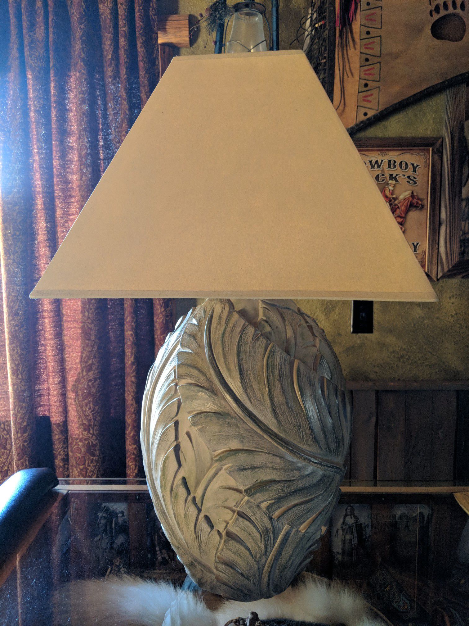 Set of two table lamps