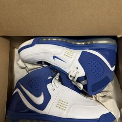 Nike Air Max Elite, Men’s Size 9.5