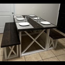 Mesa De Madera Con Bancas