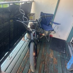 custom bmx bike with brand new pegs