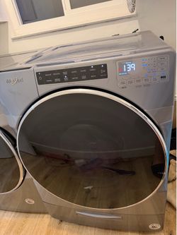 Whirlpool Front Loading Washer and Dryer Set