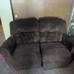 Reposting  Free Need Gone Asap Located In Everett