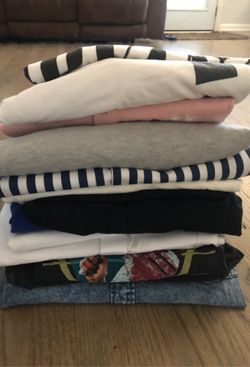Men’s shirts & sweaters