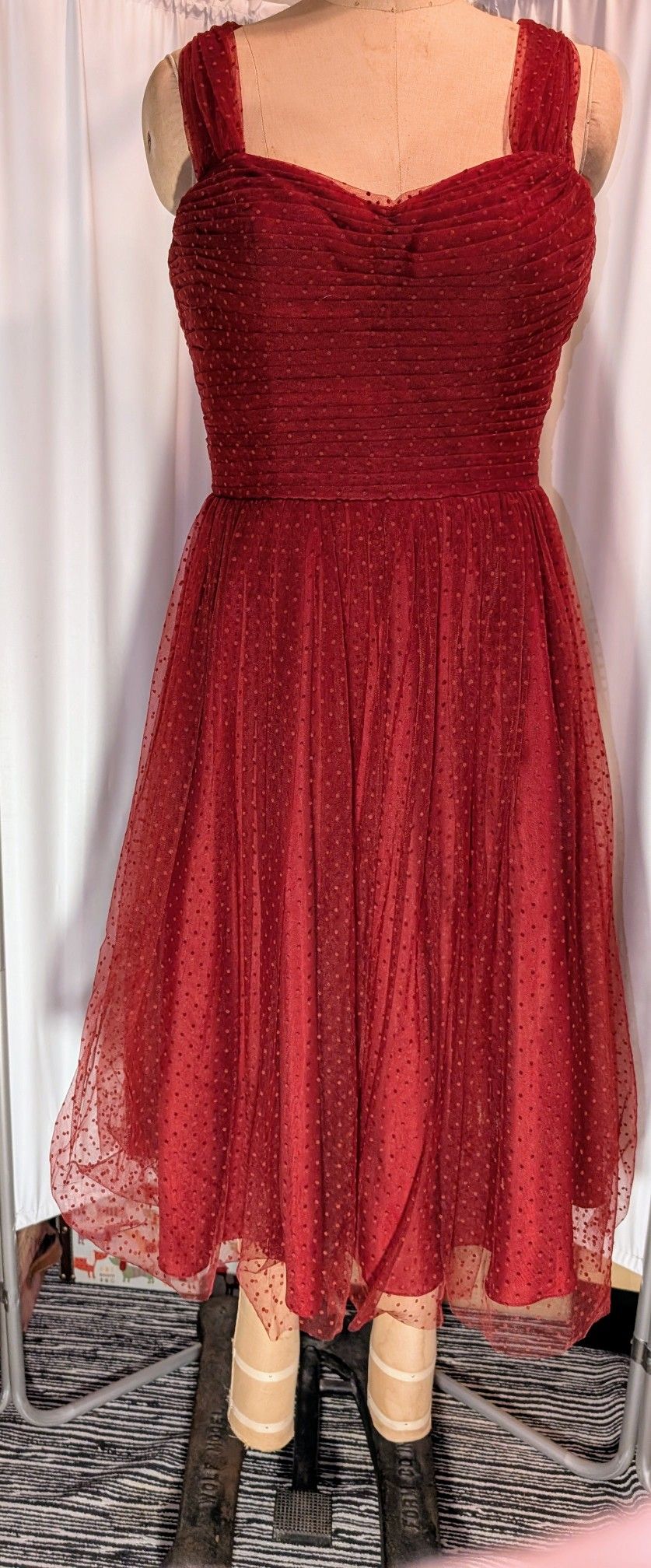 Unique Vintage Burgundy Ruched Sweetheart Midi Dress