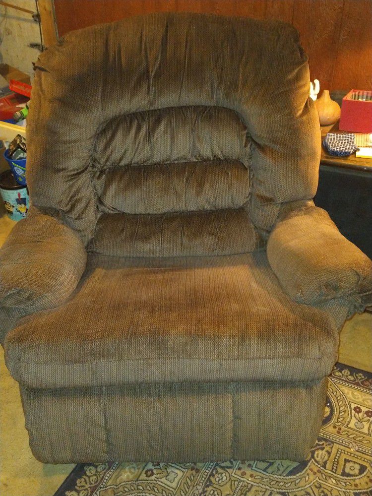 Comfy Oversized Recliner Chair
