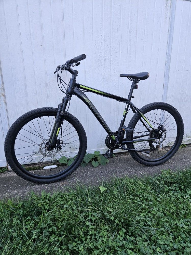 Schwinn Mountain Bike