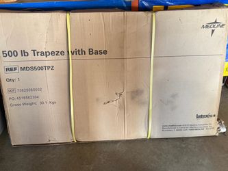 Trapeze with base