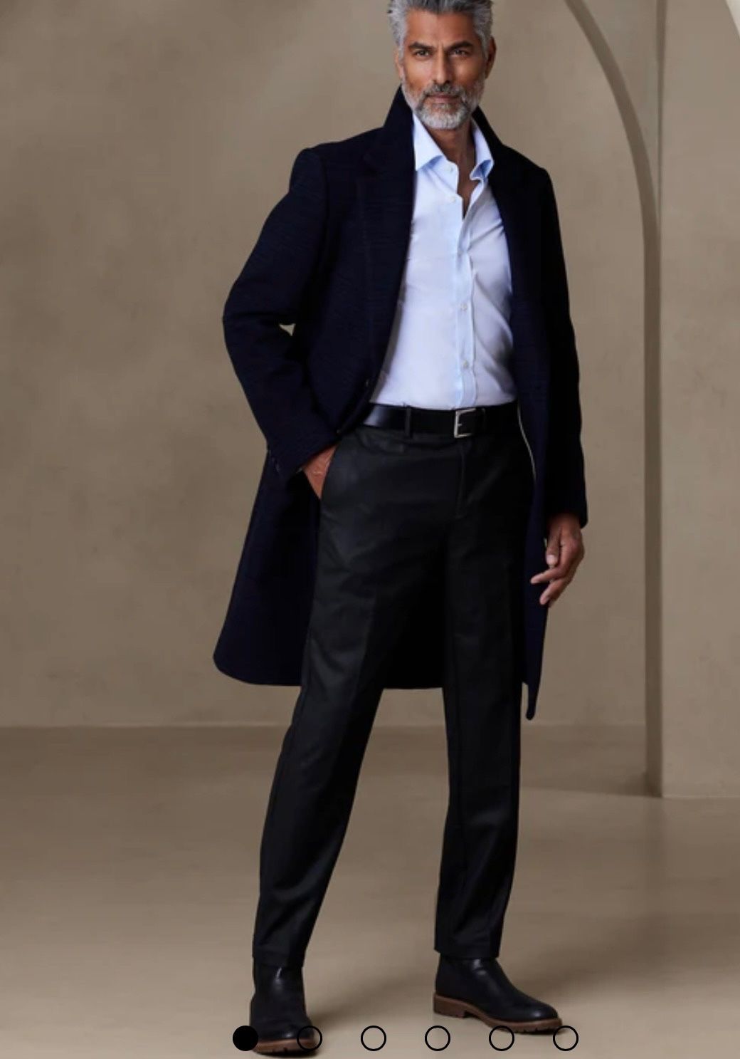 NEW! Banana Republic Tapered Perfect Pant, Navy Blue 31X30 Wool sku(contact info removed)130