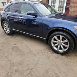 2005 Infiniti Fx35