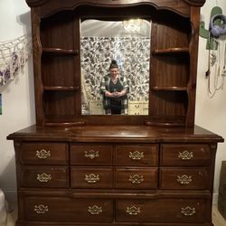 Wooden dresser With Mirror