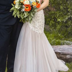 WEDDING DRESS - MERMAID STYLE - SIZE 0