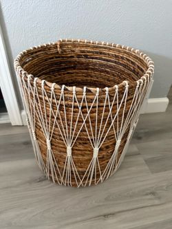 Woven basket