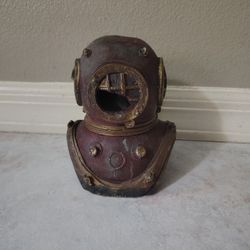 Diver Helmet Decor