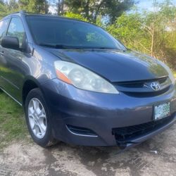 2006 Toyota Sienna