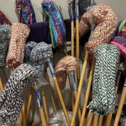 Escobas,trapeadores Y Sacudidores 