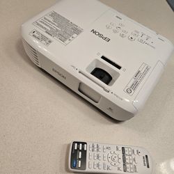 Epson VS250 Projector