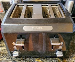 Waring toaster