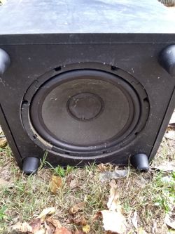 Bass cube