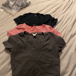 Lot Of 3 Crop Top , One  Small / 2 Med