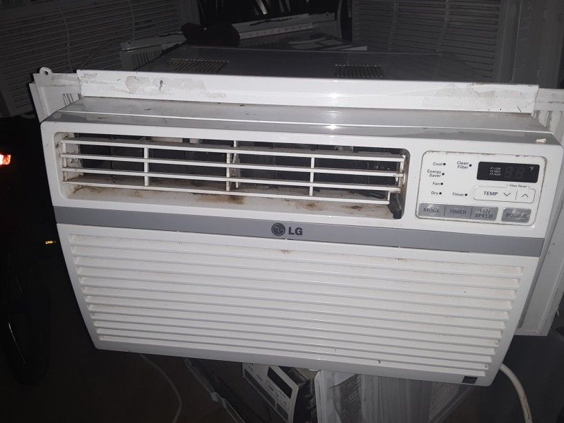 Lg 8,000 Btu Air Conditioner