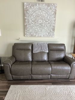 Dylan Dark Taupe Leather 88" Flexsteel Power Zero Gravity Reclining Sofa With Power Headrest & USB |adjustable headrest