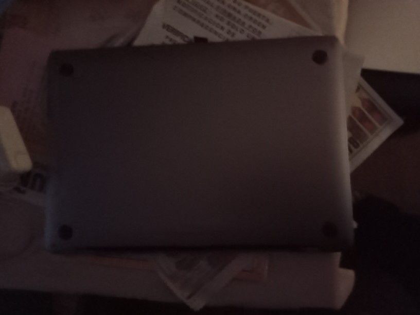 FOR SALE 2017 APPLE MACBOOK PRO