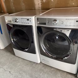 Kenmore Washer And Electric Dryer 
