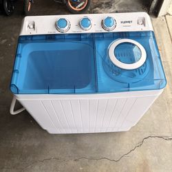 KUPPET Compact Twin Tub Portable Mini Washing Machine 26lbs Capacity, Washer(18lbs)&Spiner(8lbs)/Built-in Drain Pump/Semi-Automatic (White&Blue)