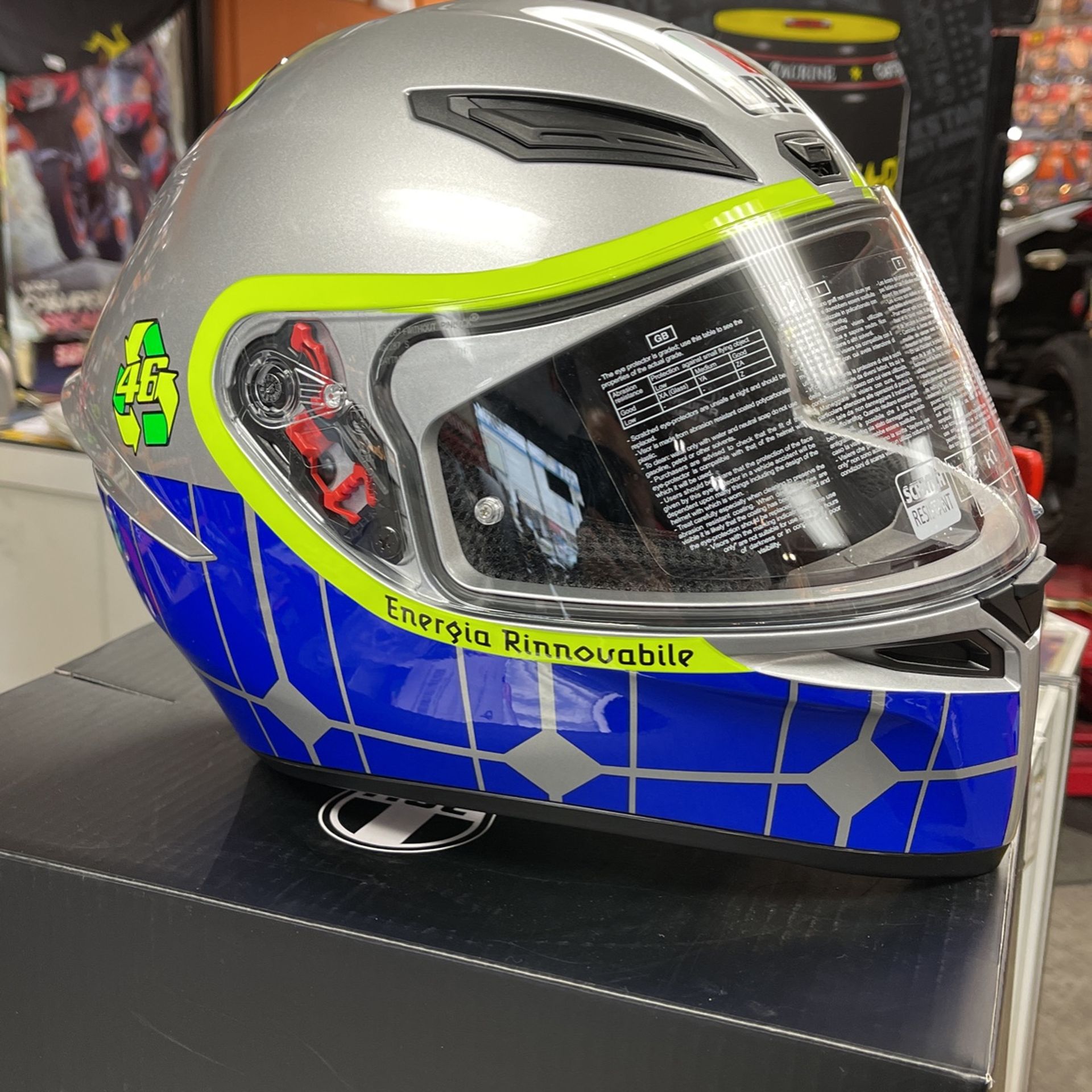 AGV K1 Rossi Mugello 2015 Size Large New