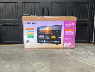 43 “ Samsung smart 4K UHD HDR TV