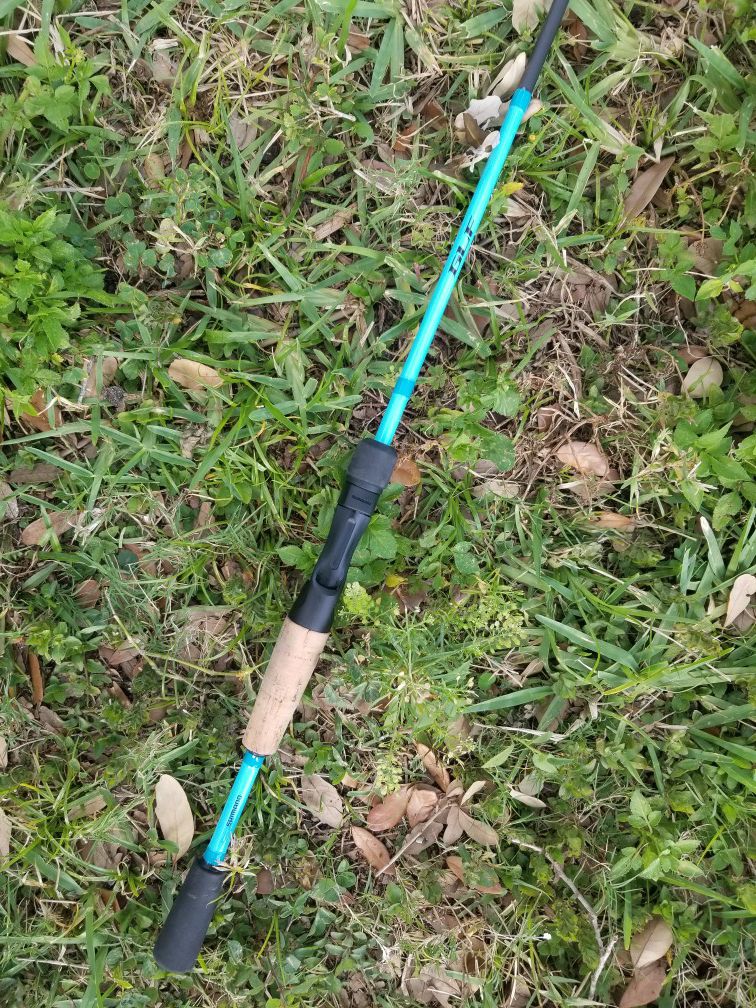 Shimano glf inshore casting rod for Sale in Saint Petersburg, FL - OfferUp
