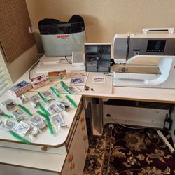 Bernina  B 740 and Custom HORN Sewing Table