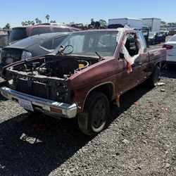 1989 Nissan Truck