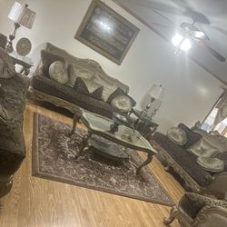 2 Sofas A Loveseat Chair Tables Lamps And Rug