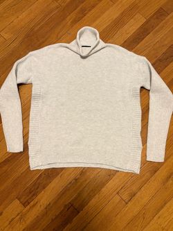 Tahari Roll Neck Sweater Womens S Cotton Oatmeal Cream Relaxed Preppy Split side