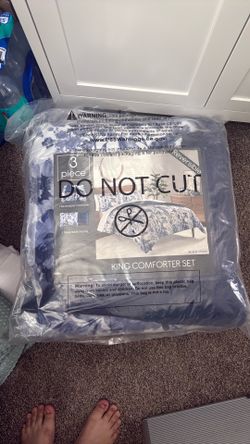 King comforter set